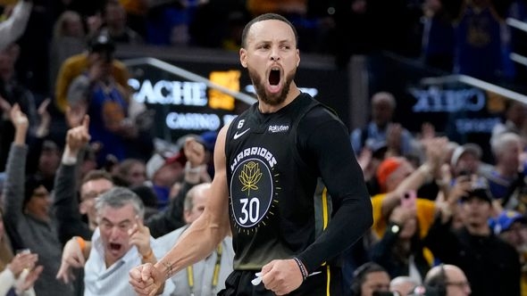 Stef Kari potpisao ugovor s kompanijom Li-Ning