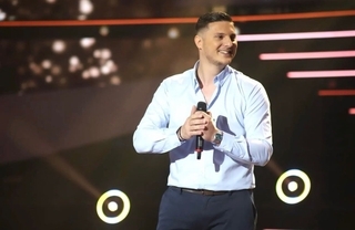 Mensur Abdijanović u finalu „Zvezda Granda“ za “Avaz”: San koji traje godinama postao je stvarnost