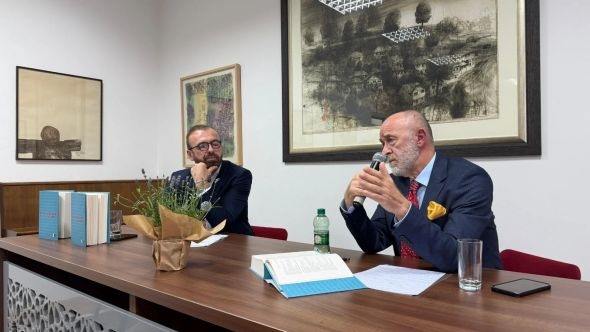 Predstavljena knjiga Šaćira Filandre "Moj zavičaj u svjetskoj povijesti: igra identiteta"