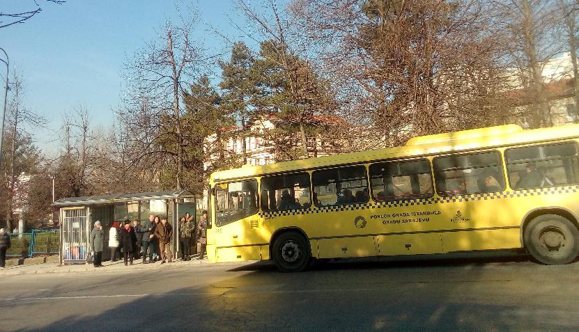 Sarajevo: Za lakši dolazak do zdravstvenih institucija uvesti posebne linije za prijevoz pacijenata
