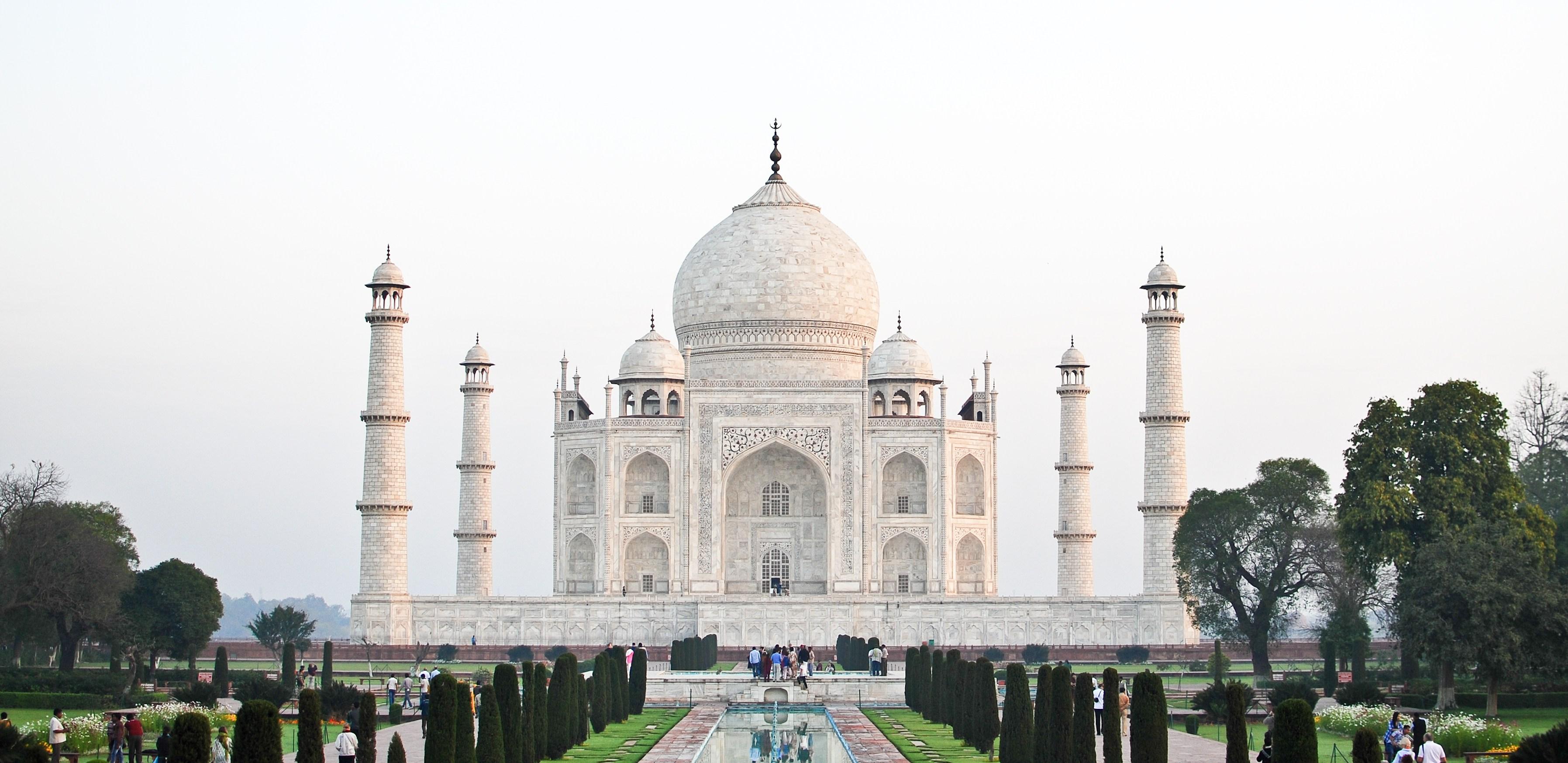 Vrhovni sud naredio da se Tadž Mahal obnovi ili uništi