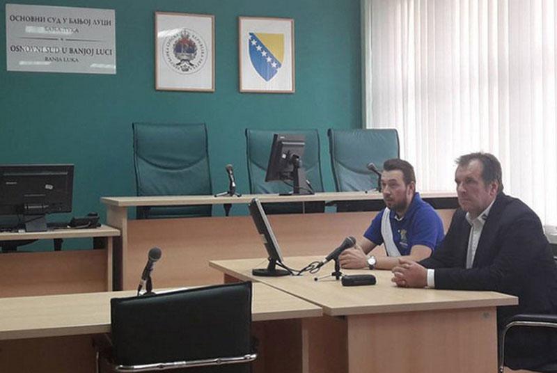 Banja Luka: Tokić i Bajrić oslobođeni optužbe za nacionalnu mržnju zbog isticanja zastave RBiH