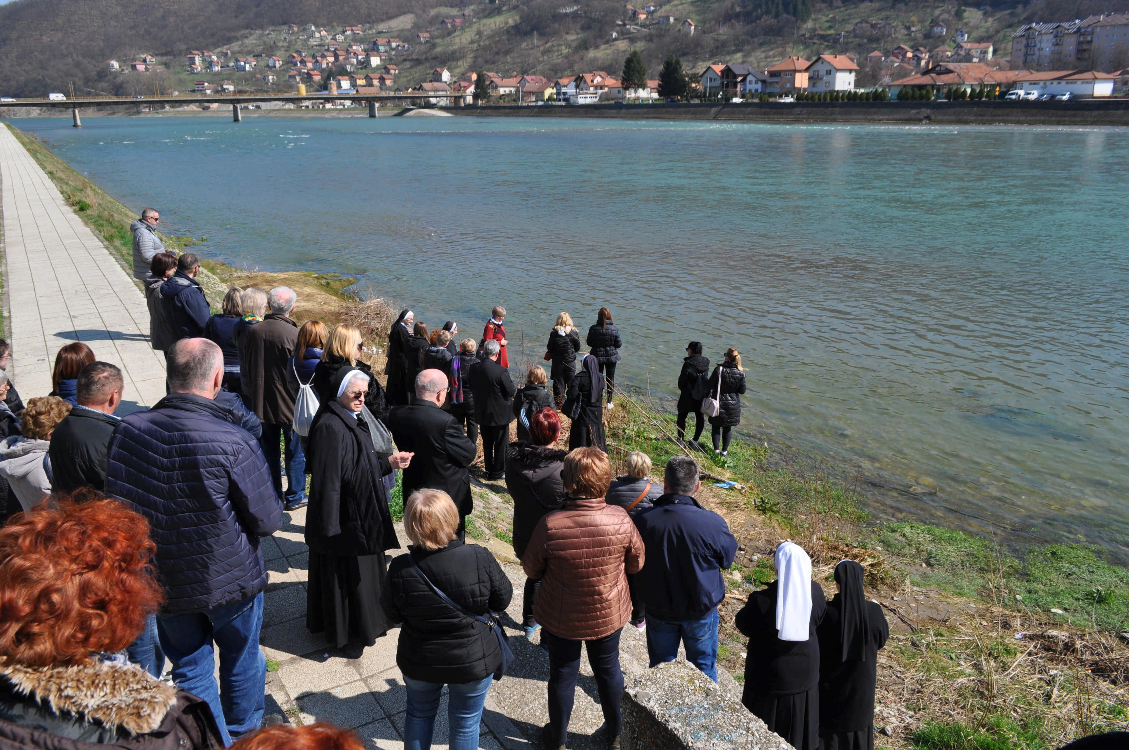 Hodočasnici iz Hrvatske posjetili mjesto stradanja ''Drinskih mučenica''