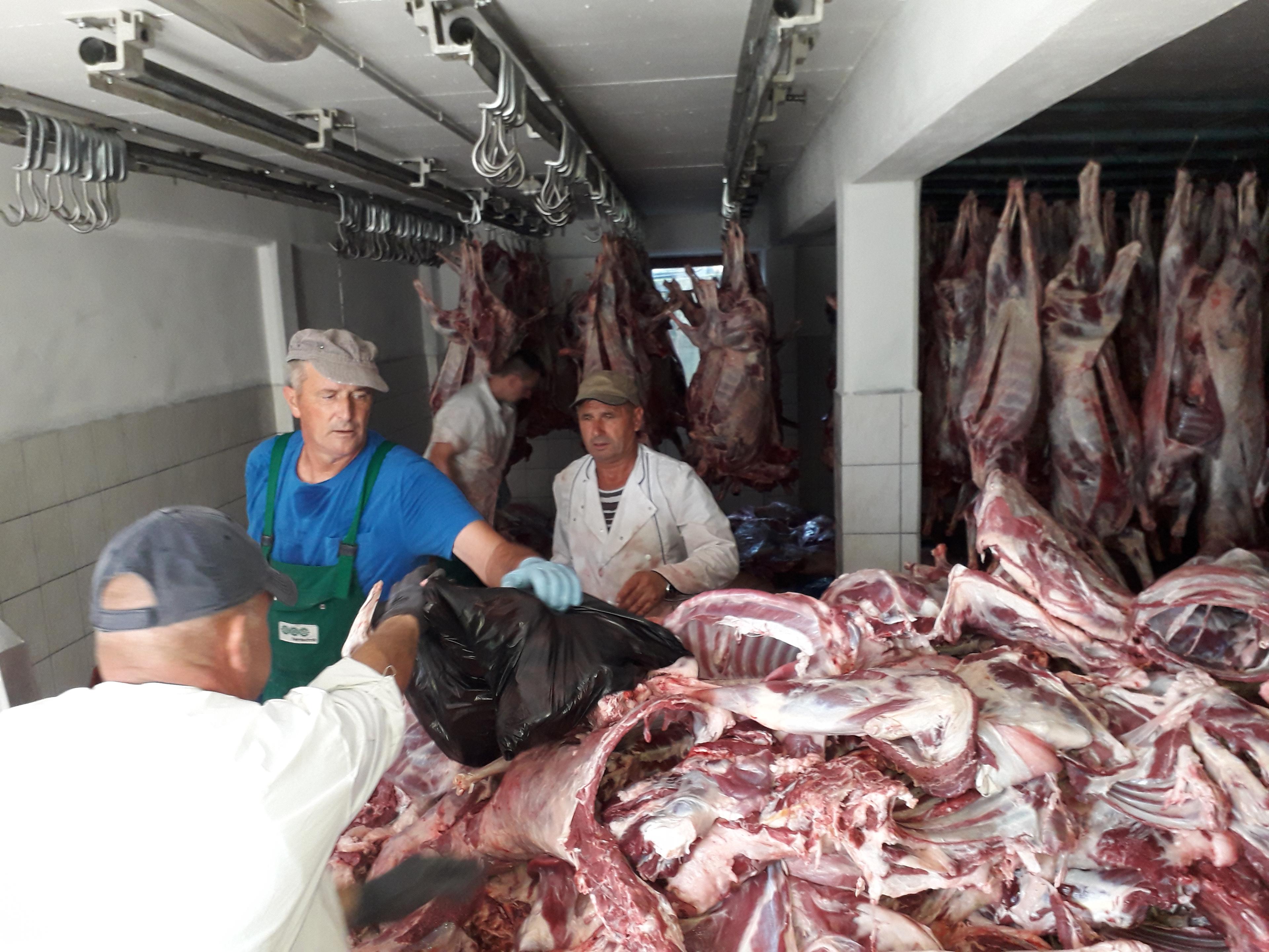 U MFS EMMAUSU, predaju se velike količine kurbanskog mesa - Avaz
