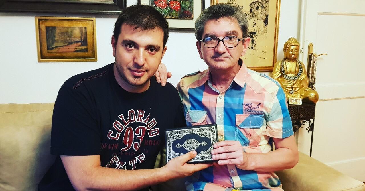 Ljudskost golema kao planina: Srbin 27 godina čuvao Kur'an iz Vrbanjske džamije!