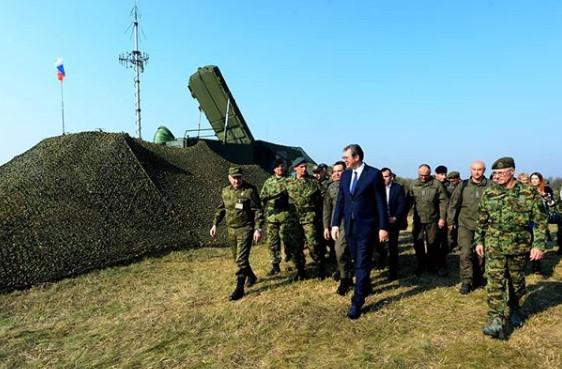 Vučić obišao sisteme S-400 - Avaz