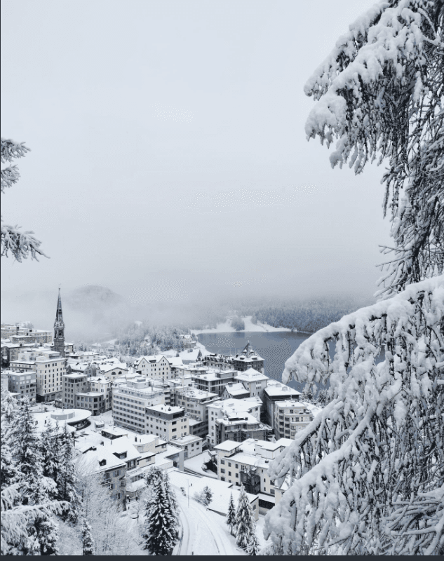 Snijeg se zabijelio u Sankt Moricu, hoteli pozivaju turiste