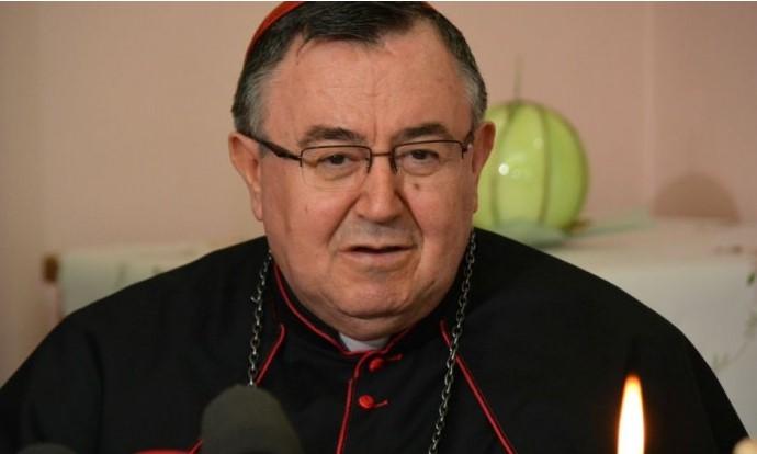 Puljić pozvao katolike iz društveno-političkog života na božićnu duhovnu obnovu