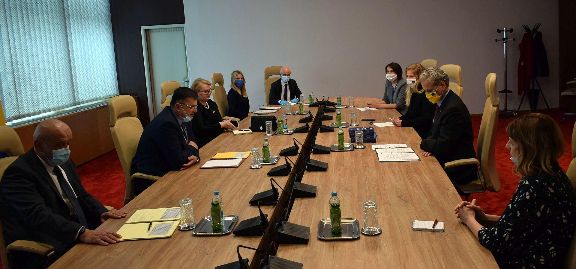 Sastanku prisustvovali i ministri Bevanda i Turković - Avaz