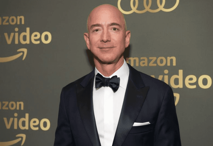 Džef Bezos se prošle godine razveo od supruge - Avaz