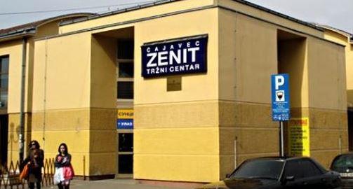 Žena preminula u tržnom centru "Zenit"