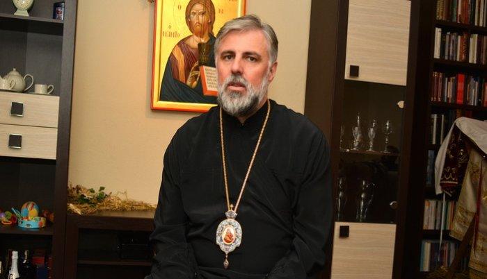 Vladika Grigorije: Umjesto crkvama, novac treba dati bolnicama