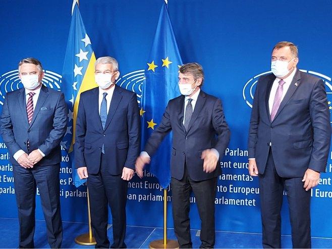 Sastanak Džaferovića, Dodika i Komšića sa predsjednikom Evropskog parlamenta