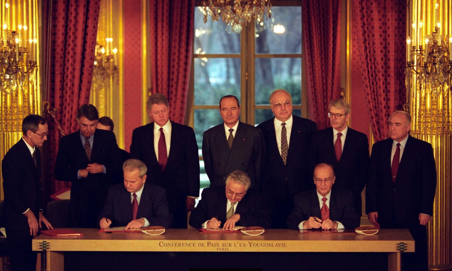 Agreement was signed on December 14th, 1995. - Avaz