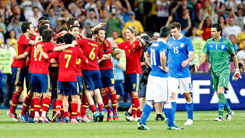 Finale 2012.godine: Španci slave, Italijani tuguju - Avaz