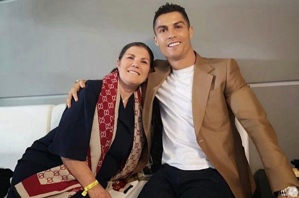 Oglasila se Ronaldova majka i poslala insiprativnu poruku: Uvijek vjeruj, sine