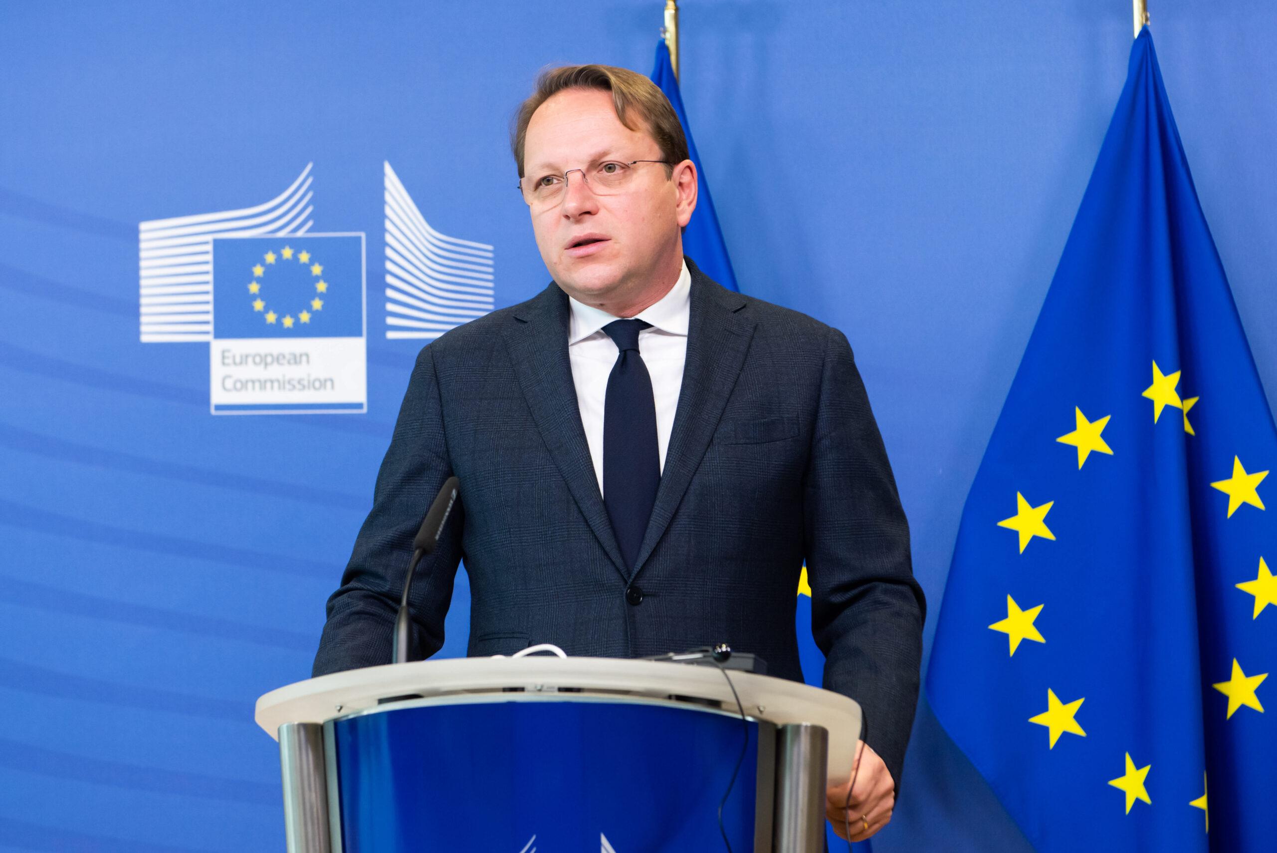 EU komesar za proširenje Oliver Varhelji - Avaz