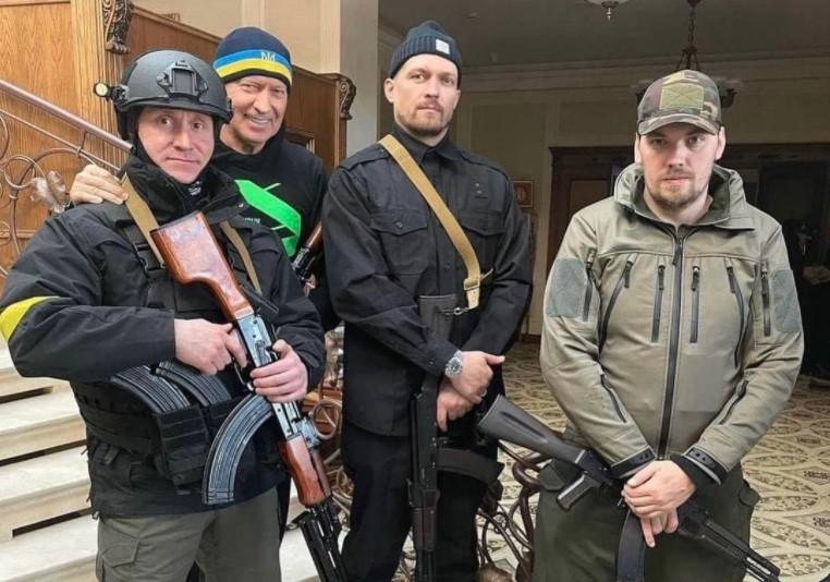 Usik sa ukrajinskim vojnicima - Avaz