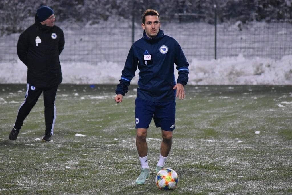Fudbaler Veleža Mehmed Ćosić za "Avaz": Kad se krevet zatresao, pobjegao sam iz spavaće u dnevnu sobu