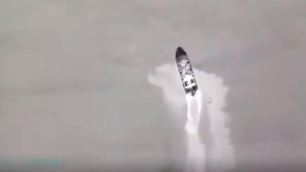 Pogledajte video: Ukrajina tvrdi da je uništila ruski brod kod Zmijskog ostrva