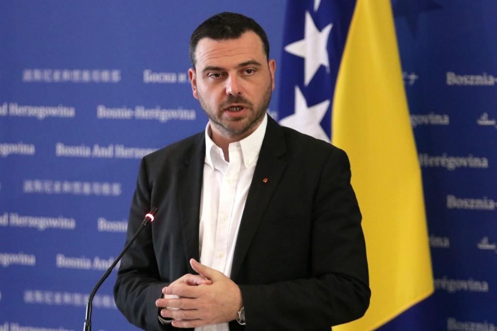 Magazinović za "Avaz": Komunikacija sa Ahmetovićem je kontinuirana, on je vrlo aktivan ovih dana