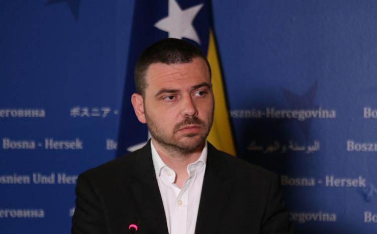 Magazinović: Skupili smo potpise za vanrednu sjednicu o ukidanju akciza