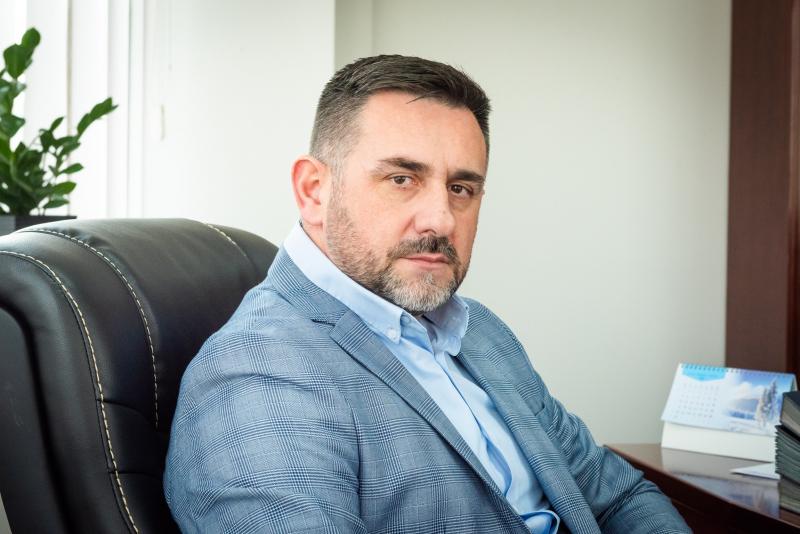 Edin Ramić: Mnogi raseljeni u RS-u skinuti sa spiskova i prebačeni da glasaju u FBiH