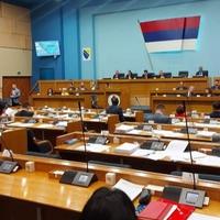 Narodna skupština RS usvojila Nacrt zakona kojim se kriminalizira kleveta
