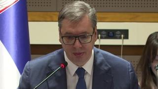 Vučić: Stvar je Crne Gore kako će se postaviti prema rezoluciji o Srebrenici