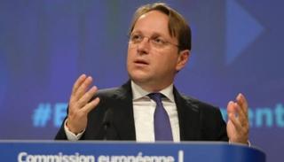 Varhelji o kriminalizaciji klevete: EU poziva RS da povuče amandman
