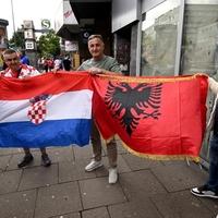 Otac fudbalera zagrebačkog Dinama i reprezentativca Albanije pozirao sa obje zastave: Možda priredimo senzaciju