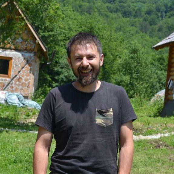 Srebreničanin gradi etno selo "Eko meta" nedaleko od Srebrenice