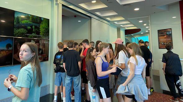 Srednjoškolci iz Slovenije u posjeti "Avaz Twist Toweru" - Avaz