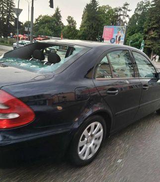 Oštećen automobil u Doboju - Avaz