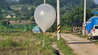 Sjeverna Koreja poslala balone pune smeća Južnoj: Sadrže i fekalije