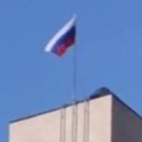 Na zgradi Ustavnog suda RS vijori se zastava Rusije 