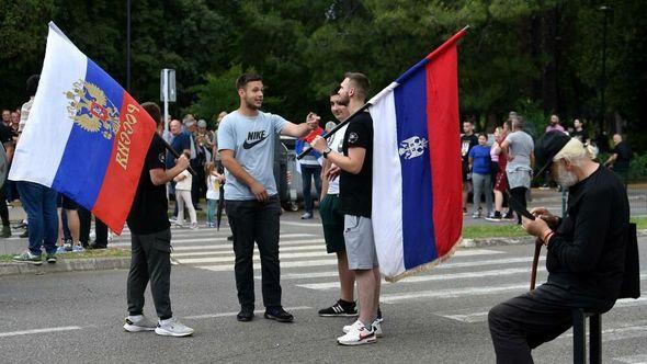 S protesta u Podgorici - Avaz