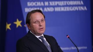 Varhelji poručio Dodiku: Saveznici EU ne putuju u Moskvu