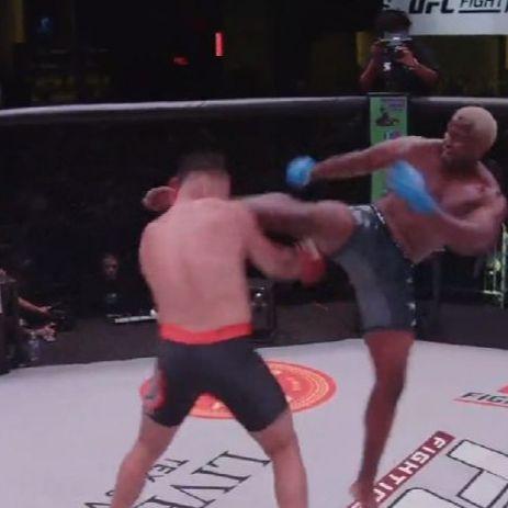 Video / Viđen je najbrži nokaut u historiji MMA: Gorostasni Kubanac "uspavao" protivnika za tri sekunde
