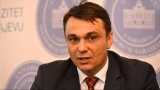 Ahmetović: Da sam Bakir Izetbegović, bilo bi me sramota pogledati bilo koju majku Srebrenice u oči