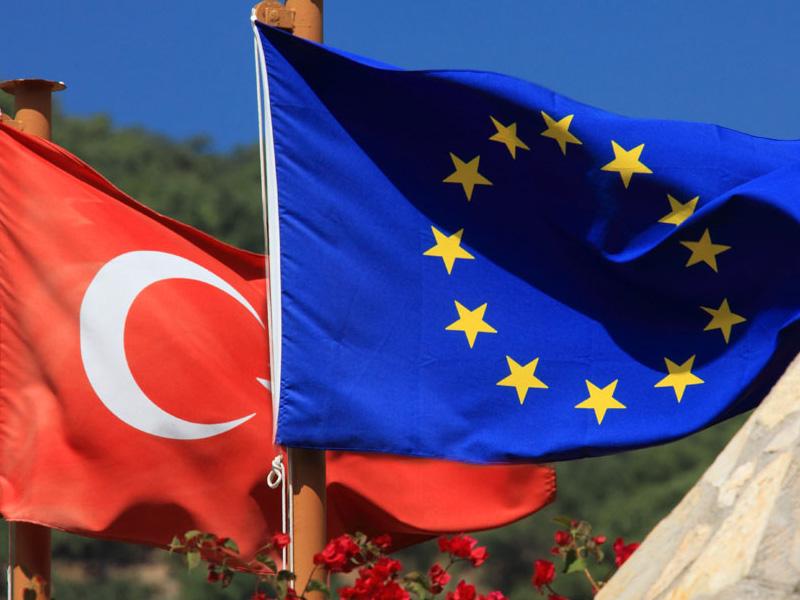 Sve veći jaz između Ankare i Brisela: Evropska komisija smanjila pomoć Turskoj