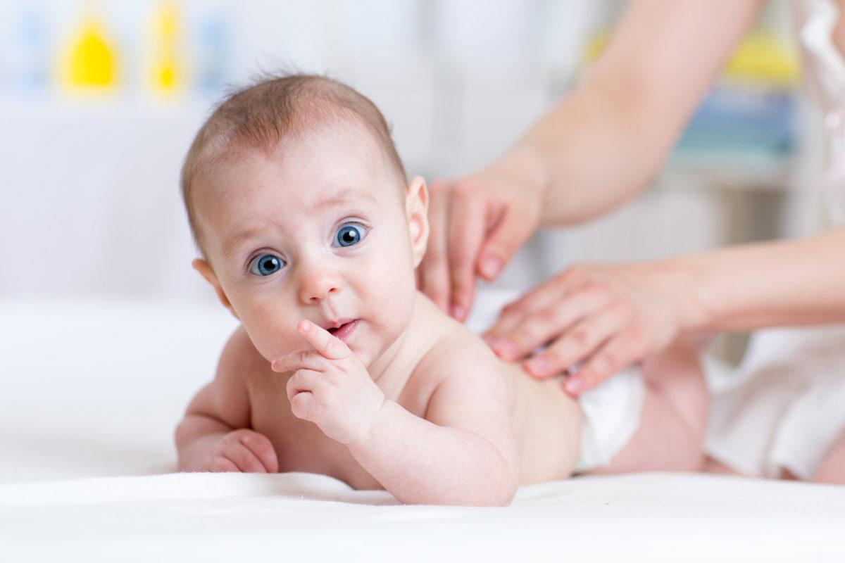 Akne može imati i dojenče
