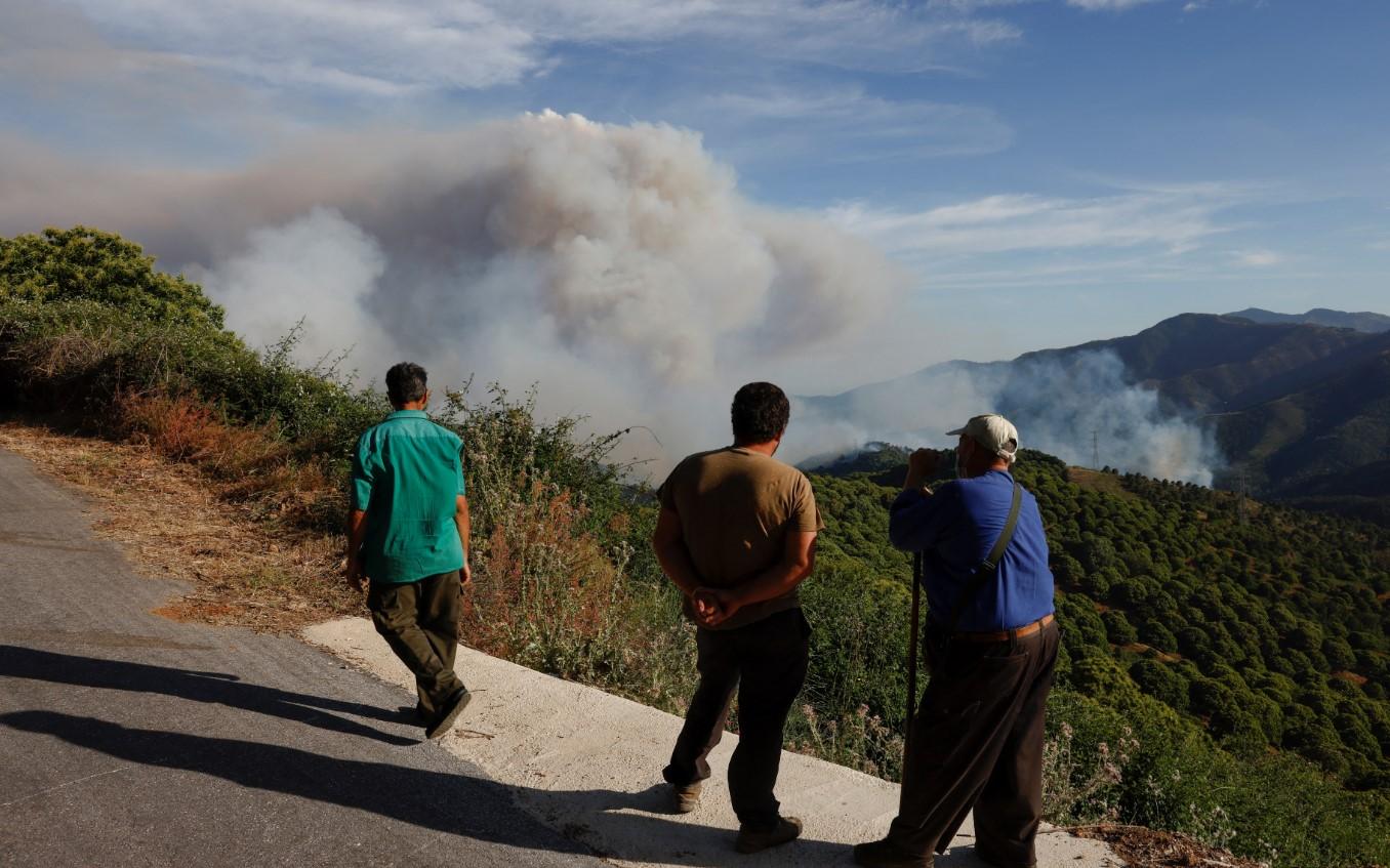 Veliki požar u Španiji: Tri osobe povrijeđene, evakuirano dvije hiljade ljudi