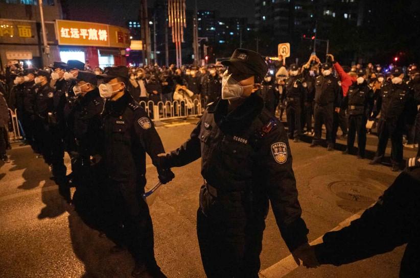 Na ulicama najvećih kineskih gradova gomila policije