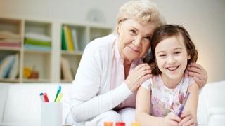 Bake mogu biti povezanije s unucima nego s vlastitom djecom