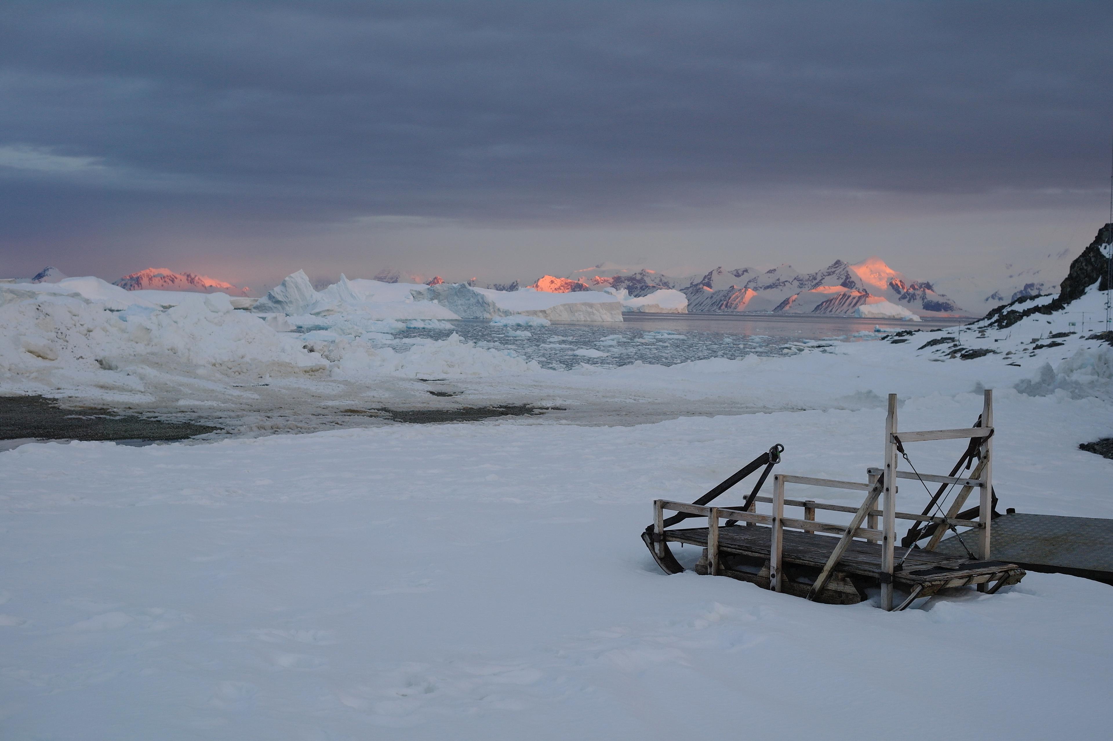 Danak globalnog zagrijavanja: Antartik se ubrzano topi, za pet godina nestalo dvije petine leda