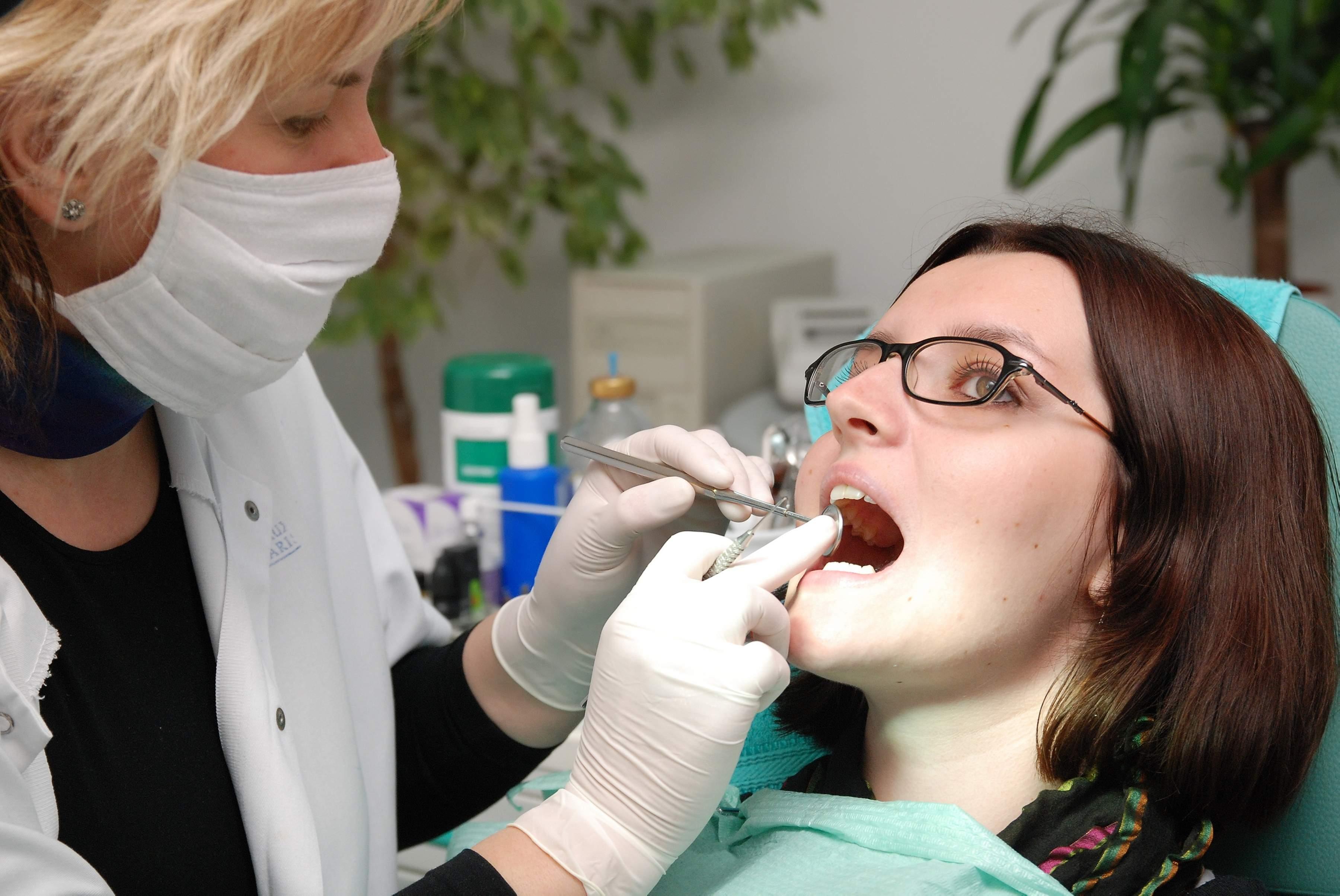 U stomatološkoj ordinaciji: Kako vam stomatolozi umanjuju nervozu
