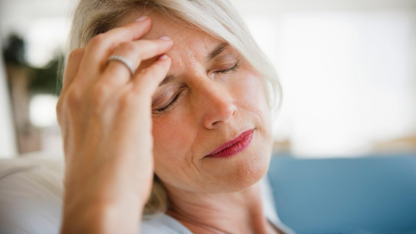 Glavobolju mogu uzrokovati previše uski  grudnjaci - Avaz