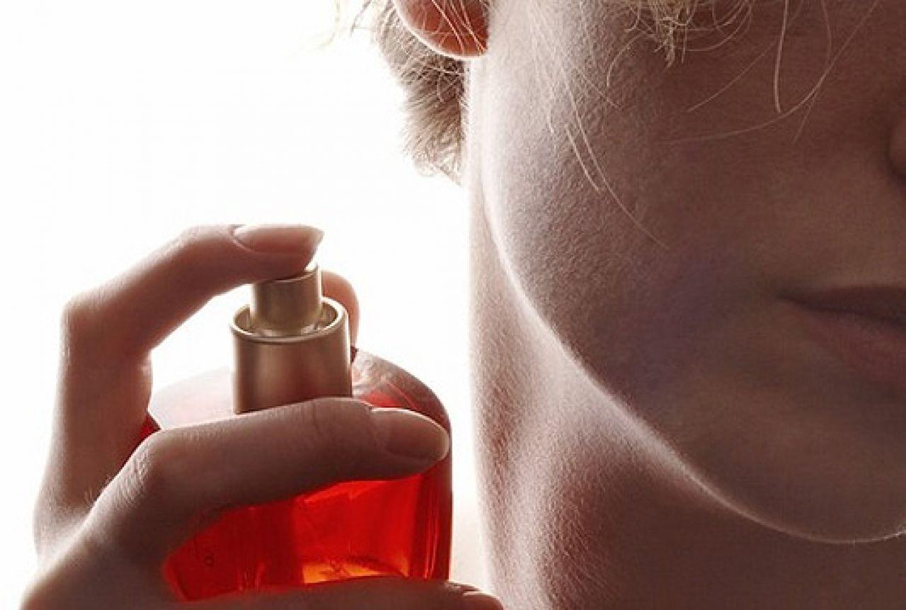 Kako pravilno nanijeti parfem