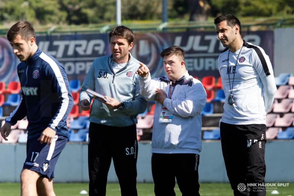 Trening Hajduka vodio dječak s Downovim sindromom